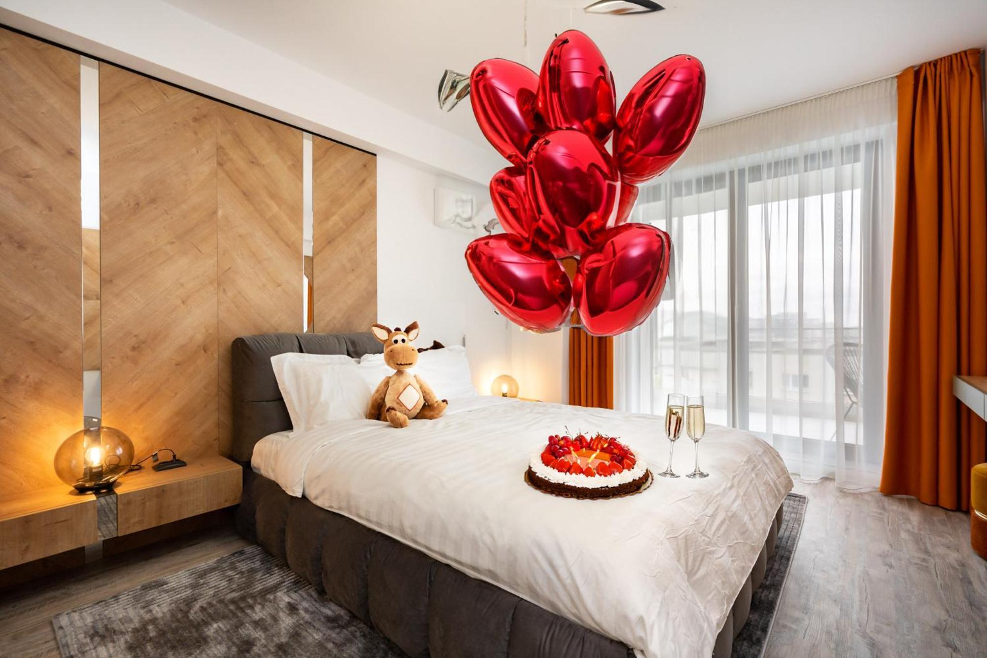 Classy Sassy - Elegant Escape In Timpuri Noi Bucarest Esterno foto