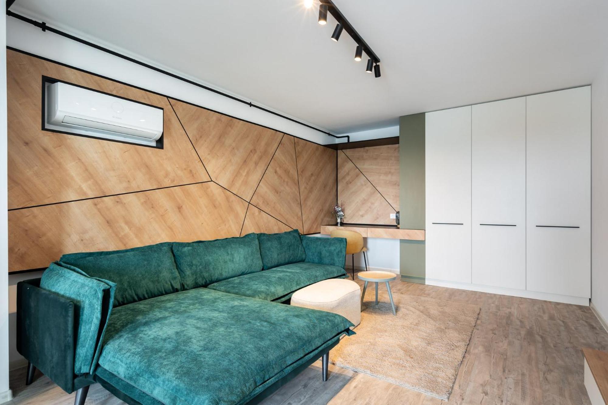 Classy Sassy - Elegant Escape In Timpuri Noi Bucarest Esterno foto