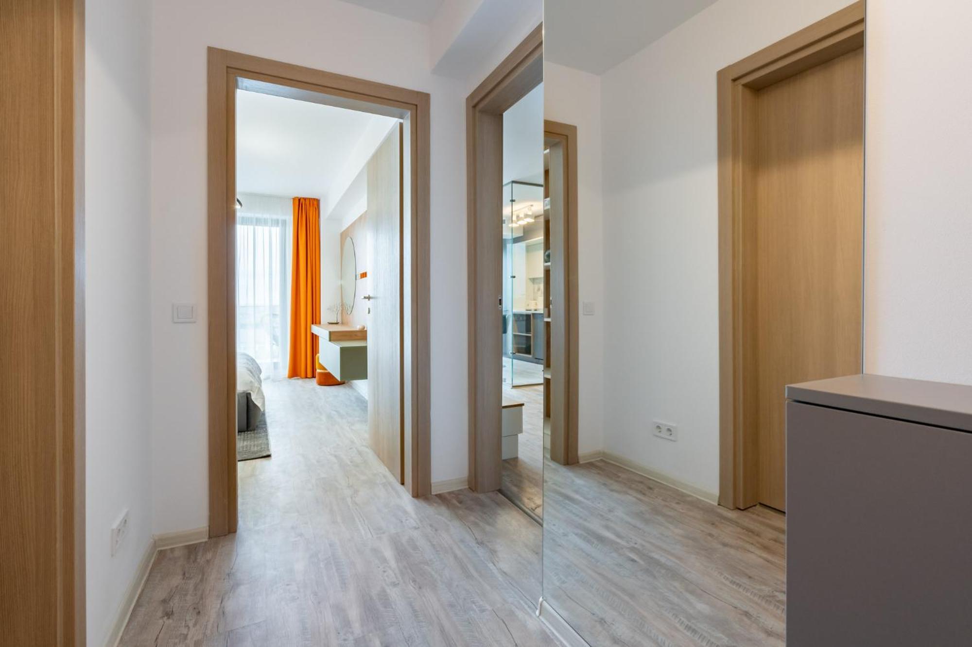 Classy Sassy - Elegant Escape In Timpuri Noi Bucarest Esterno foto